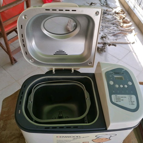 Kenwood bread maker BM300 like new