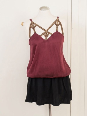 Toi&Moi Burgundy Satin Top with Gold Details Size M like new