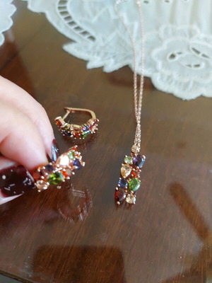 Комплект от кубичен цирконий нов, цветен, с верижка от неръждаема стомана