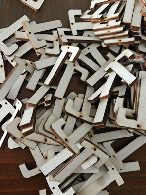 Wooden Painted Letter "Γ" New, Pack of 130 with Hole