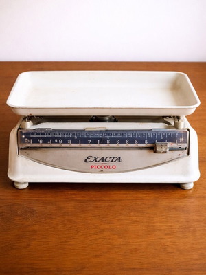 Ζυγαριά Exacta Piccolo αναλογική μεταχειρισμένη, vintage 6 kg