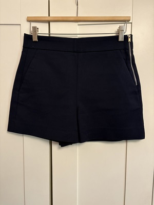 Zara blue shorts like new, size L 40 12