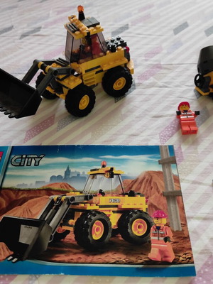 Lego City 7630 and 5610 used with instructions without boxes