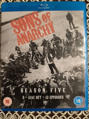 Sons of Anarchy Season 5 Blu-Ray like new without Greek subtitles