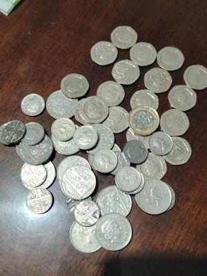 Английски монети като ново