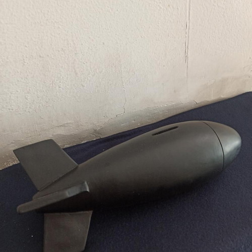 Bomb-shaped piggy bank new, Russian gypsum art piece
