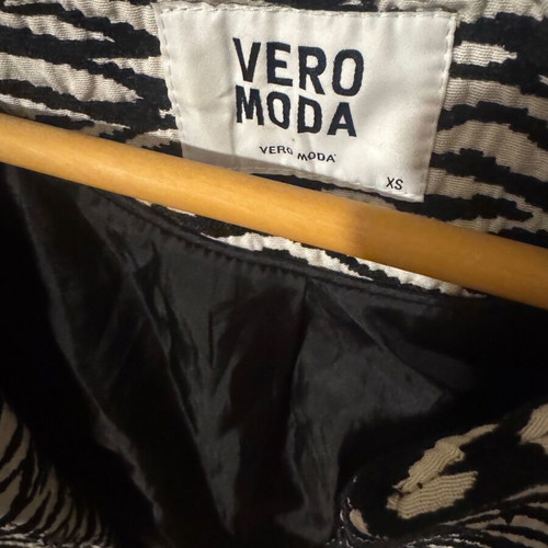 Vero Moda zebra print coat like new