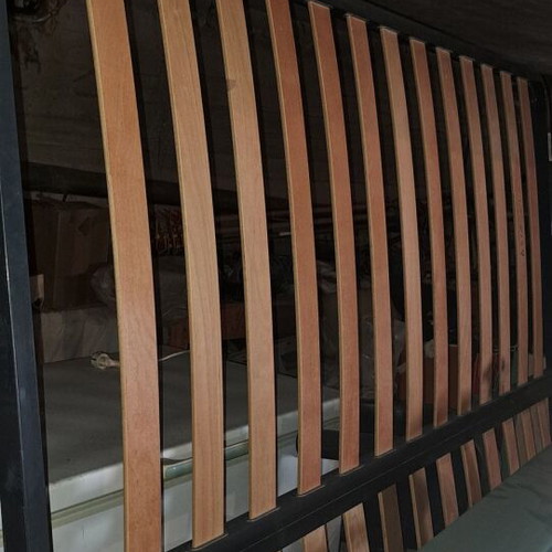Bed frame 180x2000 like new
