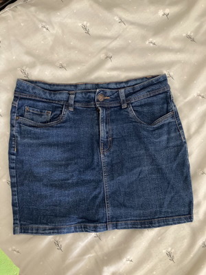 Mini skirt large size, like new, dark blue with pocket details