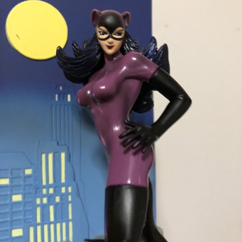 Catwoman in the Moonlight Yamato Diorama figure used 6 inches