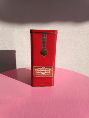 Drambuie metal box used