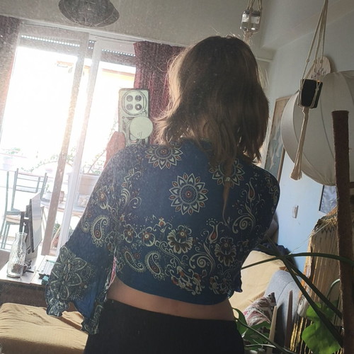 Boho crop top paisley print blue size M like new