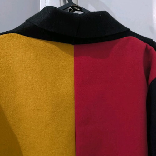 Colorful women's coat like new with pattern, size S/M