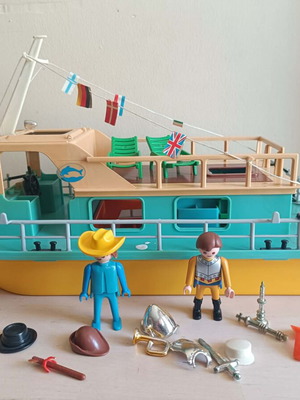 Playmobil vintage 3540 used with minor damages