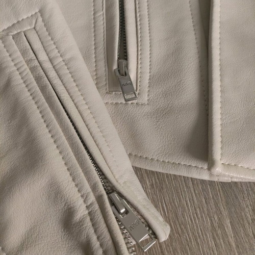 Abercrombie short cream jacket like new