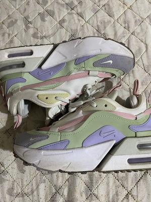 Nike Air Max Furyosa women's sneakers size 37