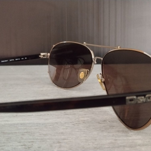 Dolce & Gabbana Aviator sunglasses like new, metal frame, brown