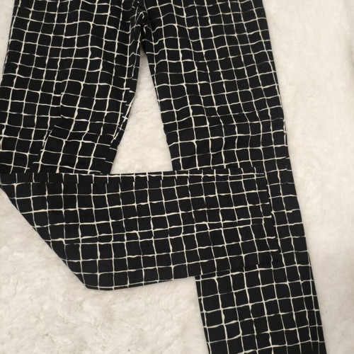 Zara Woman pants like new, fitted, black with beige