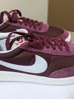 Nike Killshot Beetroot sneakers size 43 like new