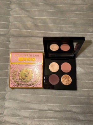 Pat McGrath Venusian Sunrise eyeshadow palette like new
