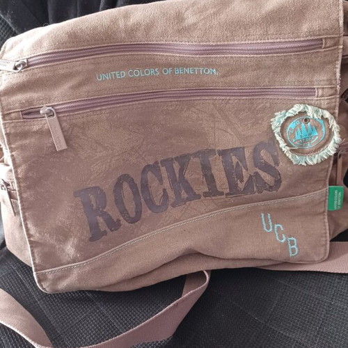 School shoulder bag like new