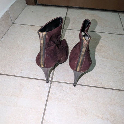 Burgundy suede heeled boots used, size 38