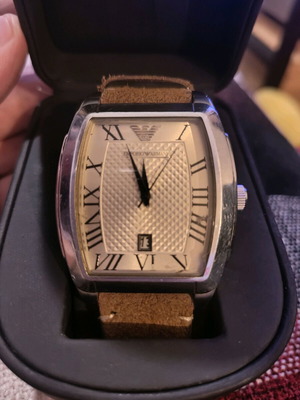 Δερμάτινο ανδρικό ρολόι Emporio Armani AR0934 μεταχειρισμένο, καφέ