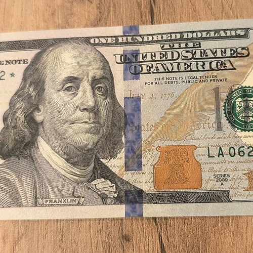 Paper Dollar Banknotes Star Notes 2009A Series like new