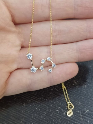 Gold necklace K14 14 carat with zircon, Leo zodiac, like new