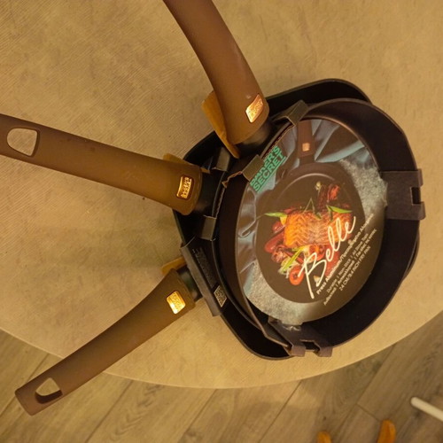 Nonstick frying pans set of 3, including grill pan