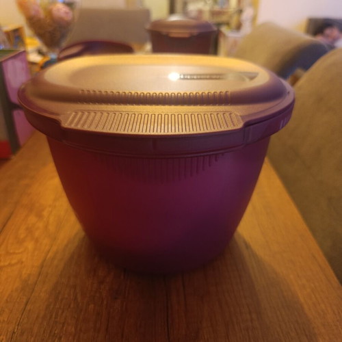Tupperware microwave pasta cooker 3 L