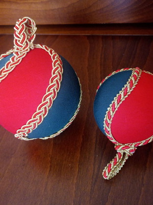 Set of two handmade Christmas balls red and green like new