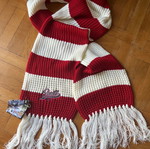 O'neill scarf new, white red