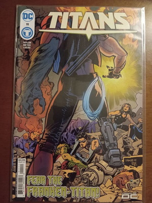 Titans #11 comic new, DC Comics