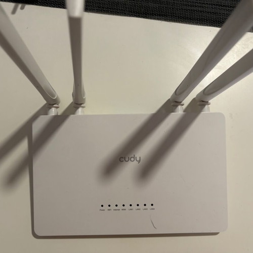 Cudy WR1200 AC1200 Dual Band Wi-Fi Router like new