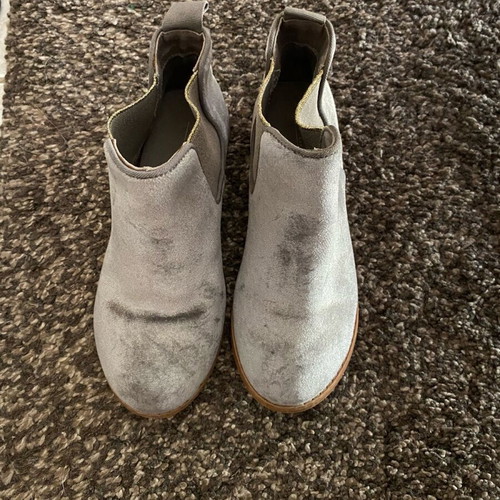 Zara boots grey velvet size 30 like new