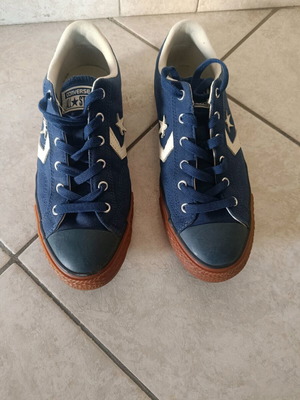 Παπούτσια Converse μπλε No 42 σαν καινούργια