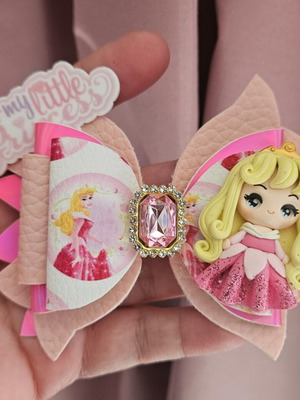 Hairbows new, white and pink