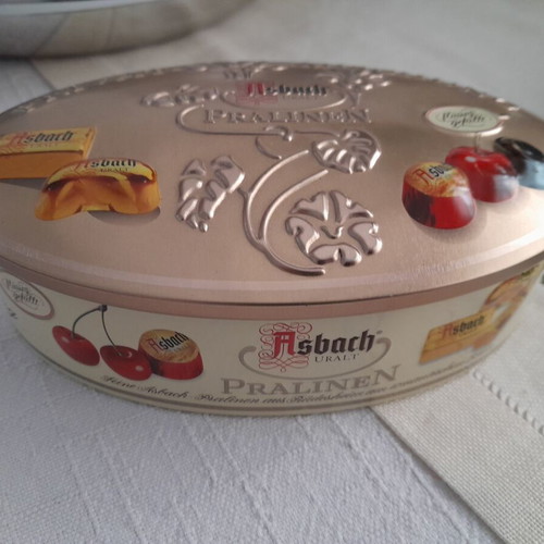 Asbach Uralt Pralinen Metal Box like new, collectible oval