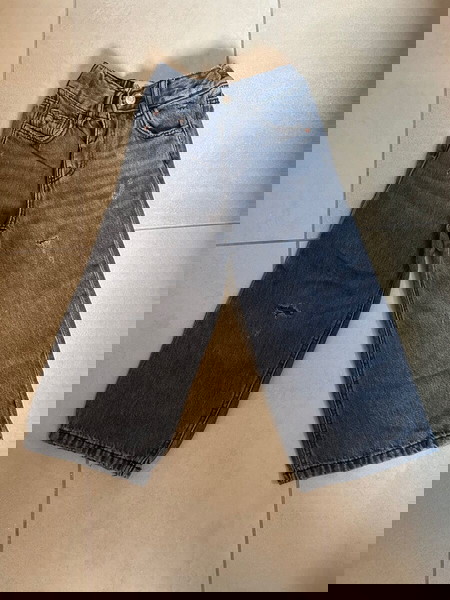 Jeans Zara 3-4 ετών έως 104 εκατοστά μαύρο με σκισιματα. Καινούργιο φαρδιά γραμμή
