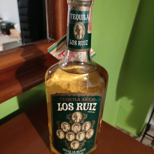 Los Ruiz tequila new, rare, sealed 70s