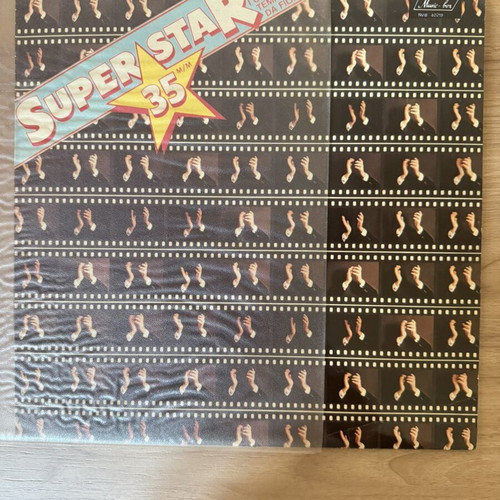 Superstar 35 m/m LP soundtrack like new, classic film themes