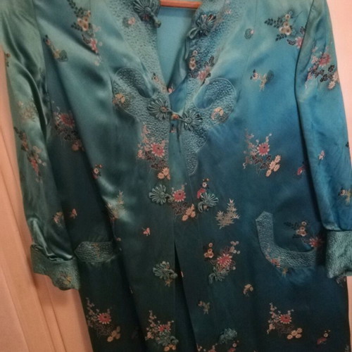 Women's robe used multicolor size 4XL
