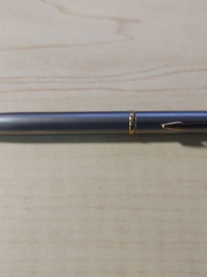 Στυλό Parker Sonnet Core Stainless Steel GT καινούργιο με γνήσια θήκη