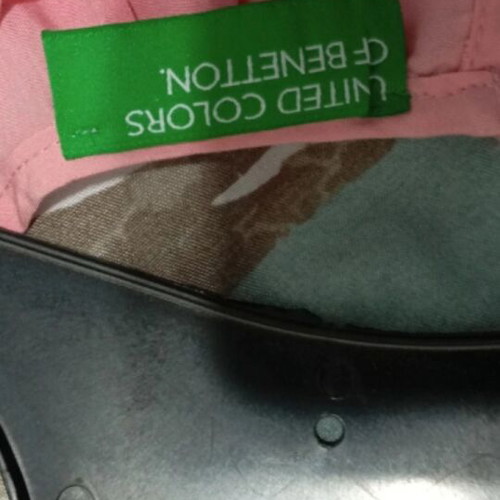 Benetton sleeveless top pink like new