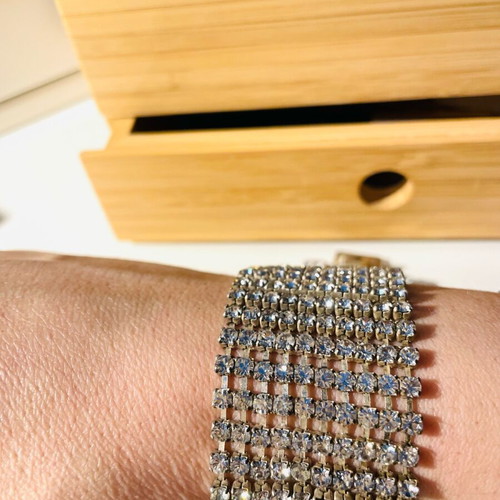Bracelet with rhinestones like new, silver
