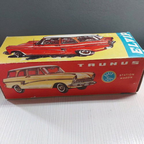 Ford Trunus Station Wagon wind-up toy car Elvip Toys new