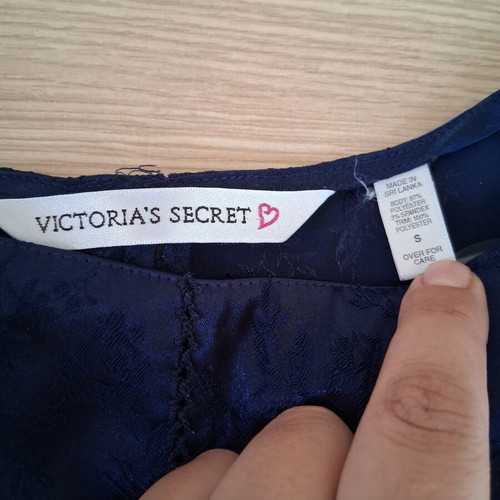 Victoria's Secret Babydoll slip size S like new, beige and dark blue