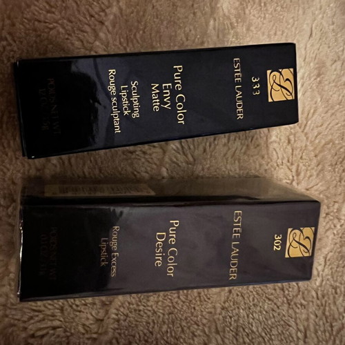 Estée Lauder Lipstick new