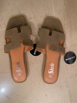 Shein Dark Grey Suede-Look Slides Wide Fit EU 37 New